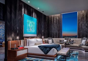 Luxury Vegas Hotel Suite